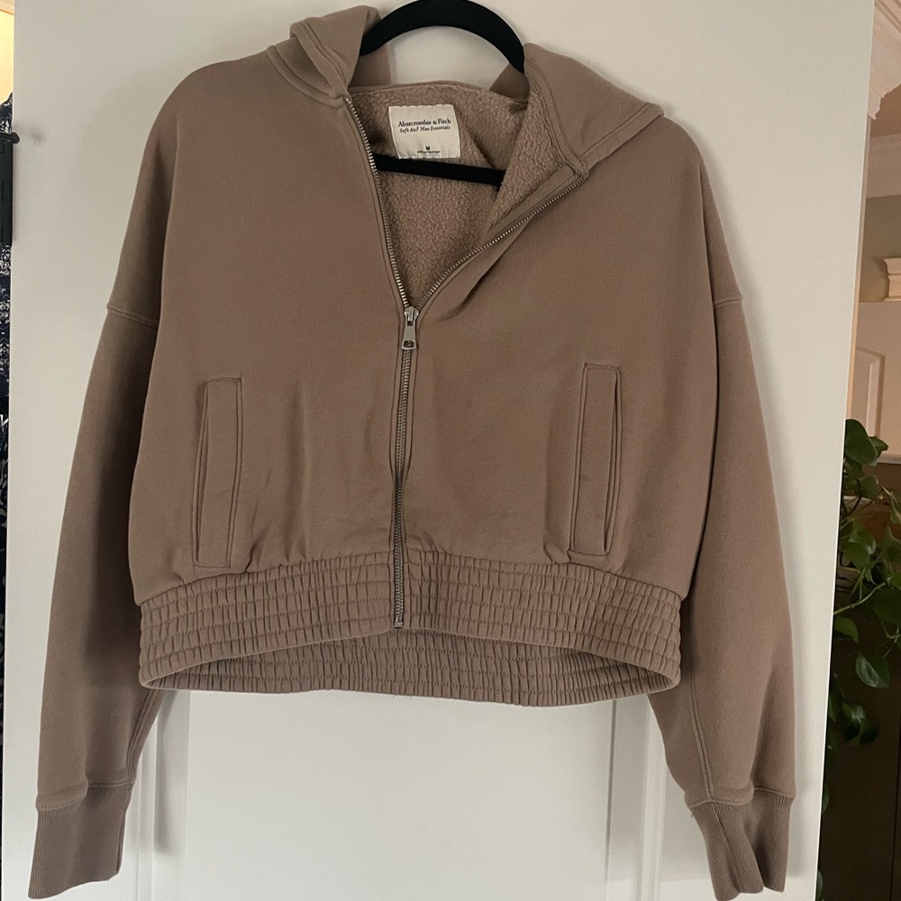 A&F Sunday Cropped Crew Zip Up